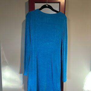 Long sleeve backless dress